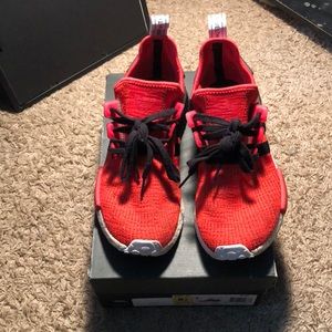 ADIDAS NMD R1 “CORE RED”